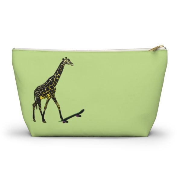 Giraffe, Accessory Pouch - Image 19