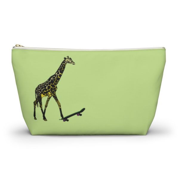 Giraffe, Accessory Pouch - Image 20