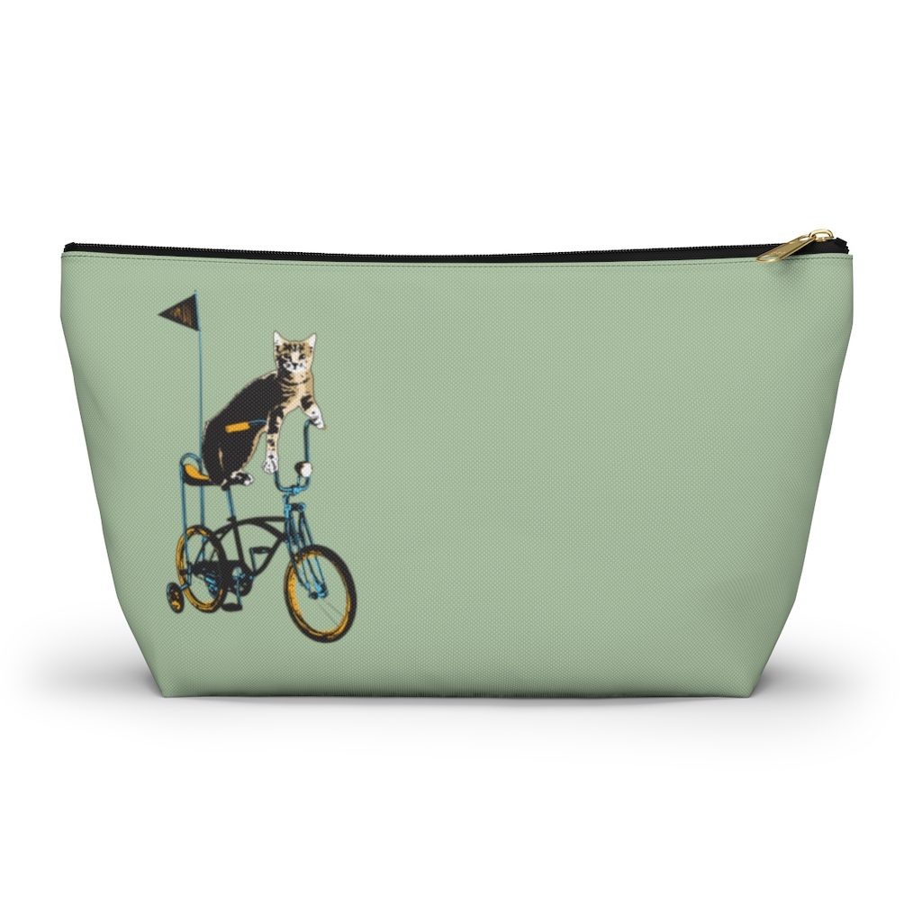 Kitten, Accessory Pouch
