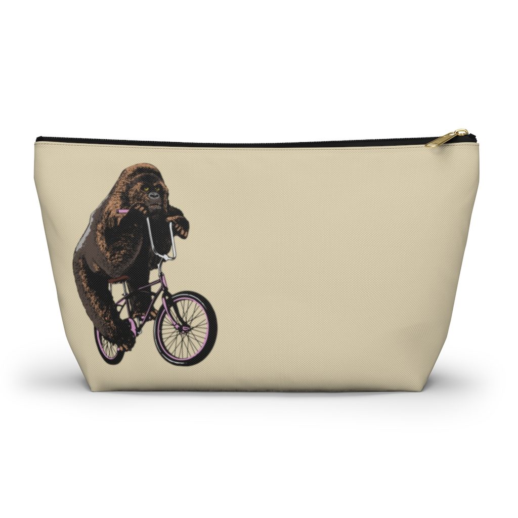 Gorilla, Accessory Pouch